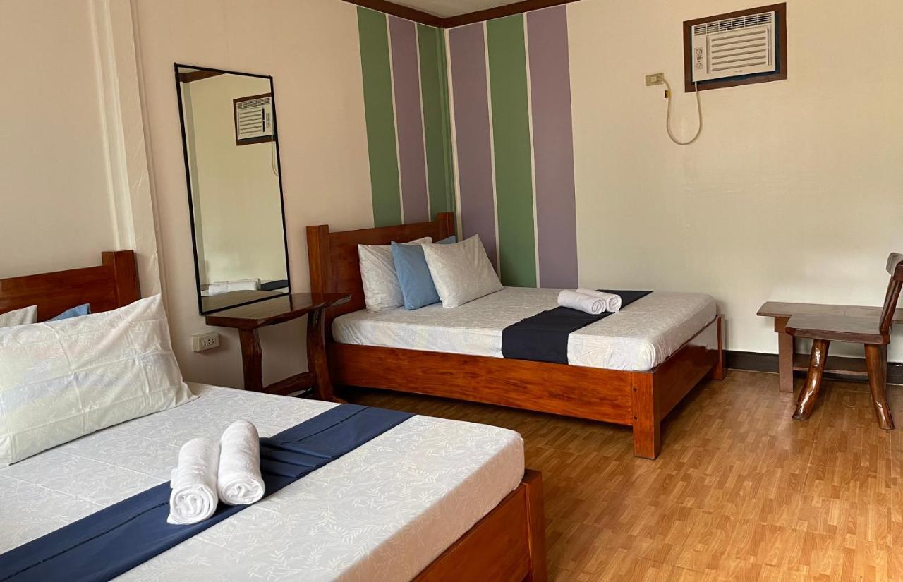 Chislyk Inn El Nido Esterno foto
